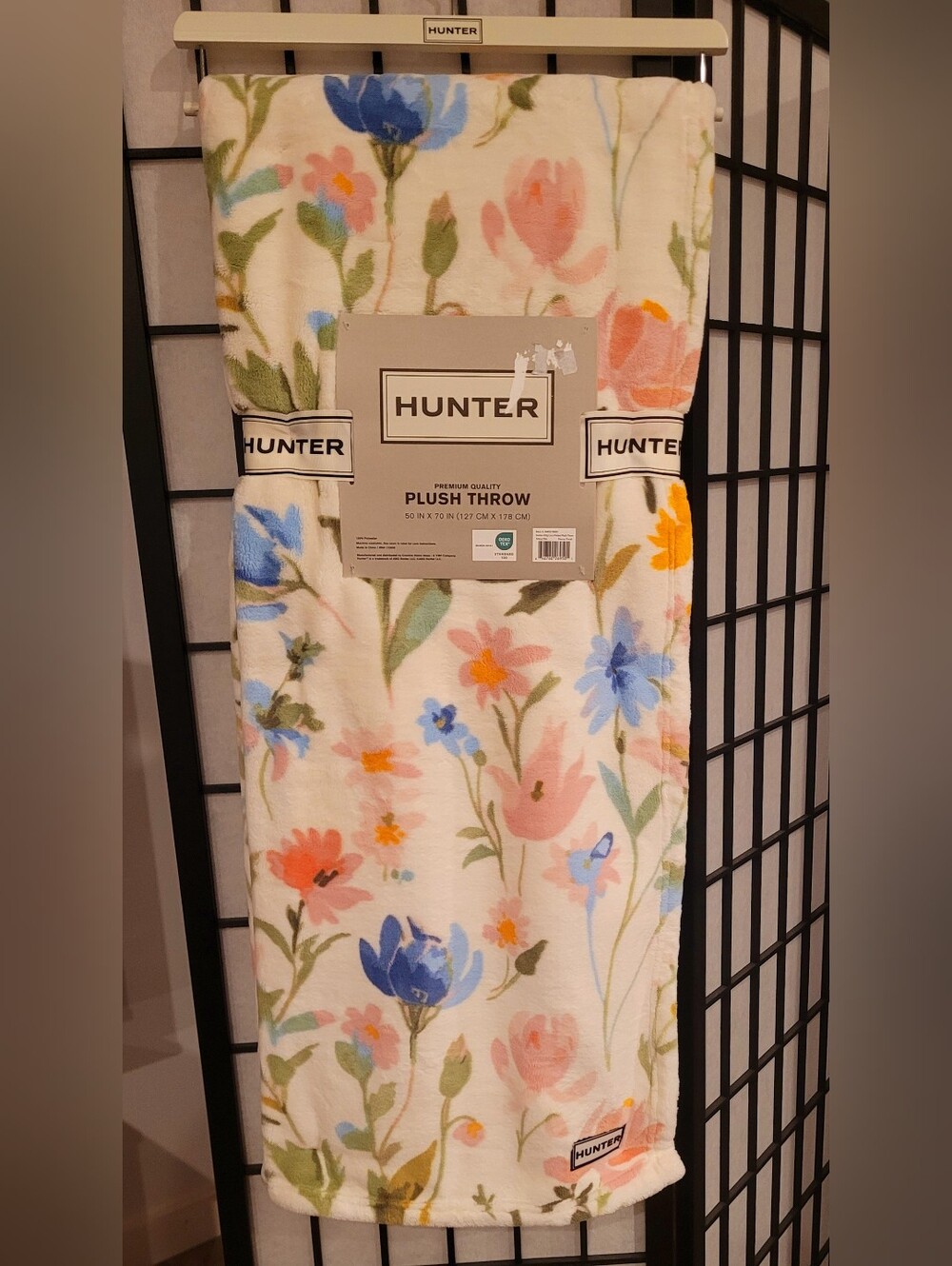Hunter Floral Plush Throw Blanket